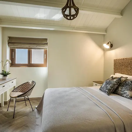 La Signora Hotel Lourdata (Kefalonia)