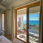 La Signora Lourdata (Kefalonia)