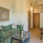 La Signora 3*